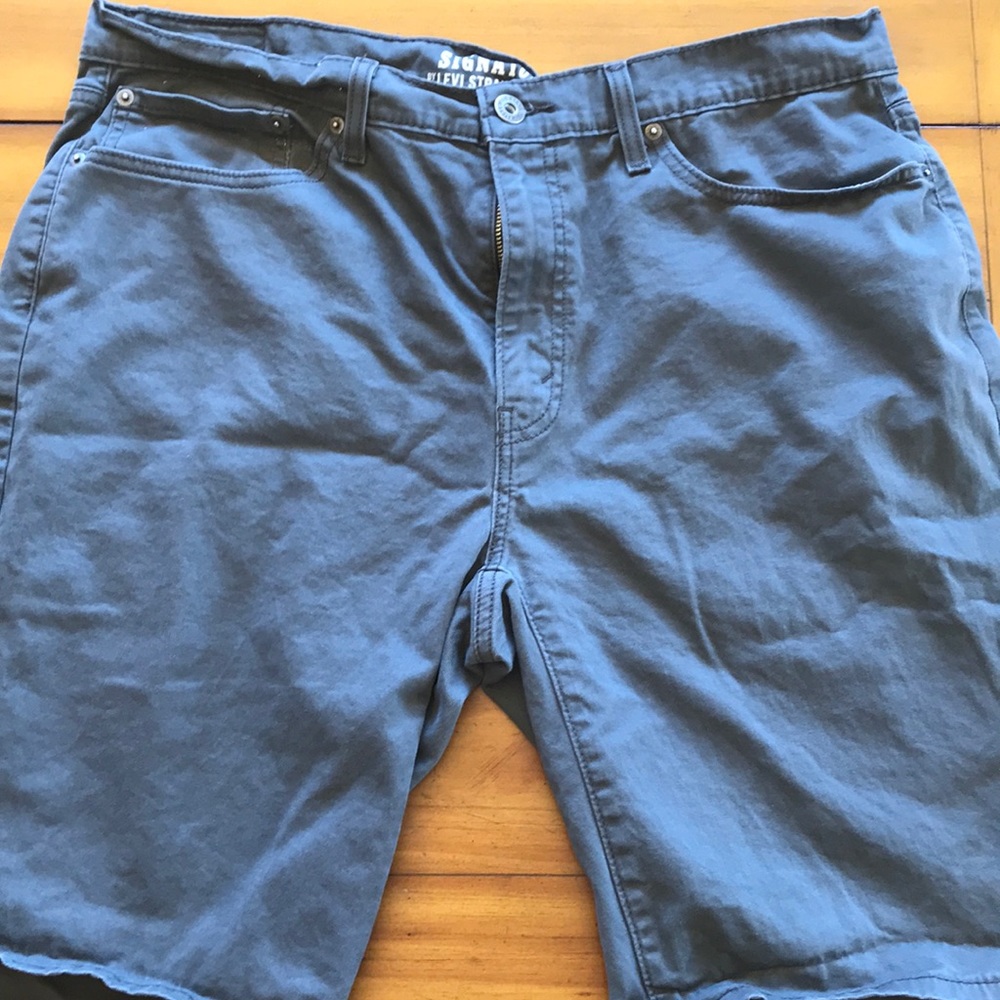 Levi grey/blue khaki shorts